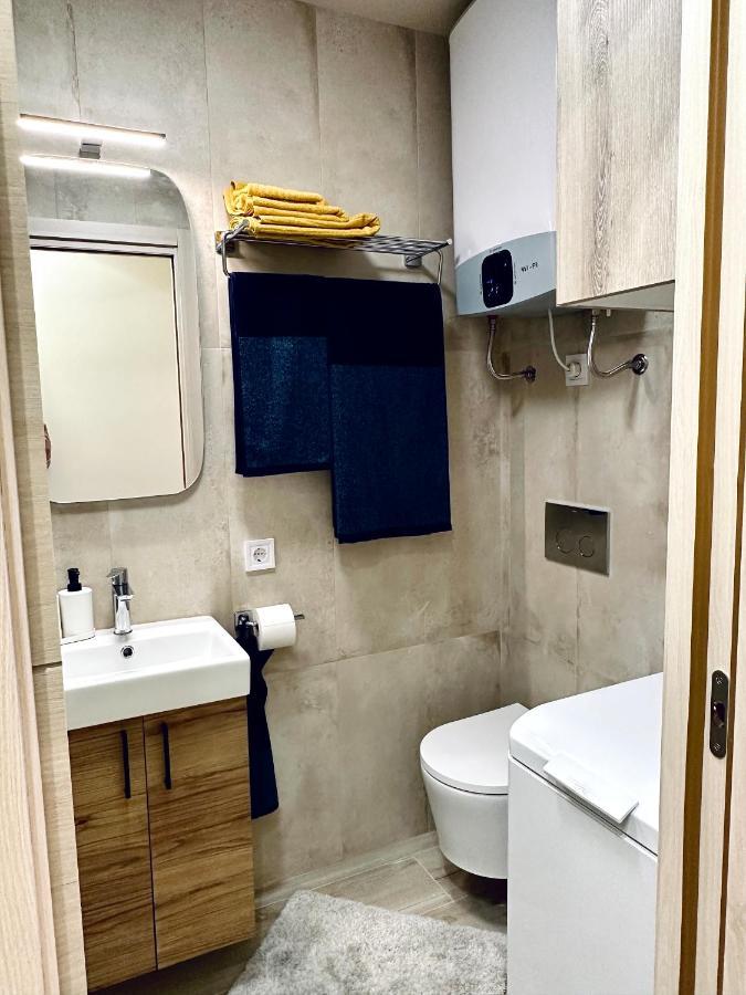 Lovely New Studio 77 エステポナ エクステリア 写真