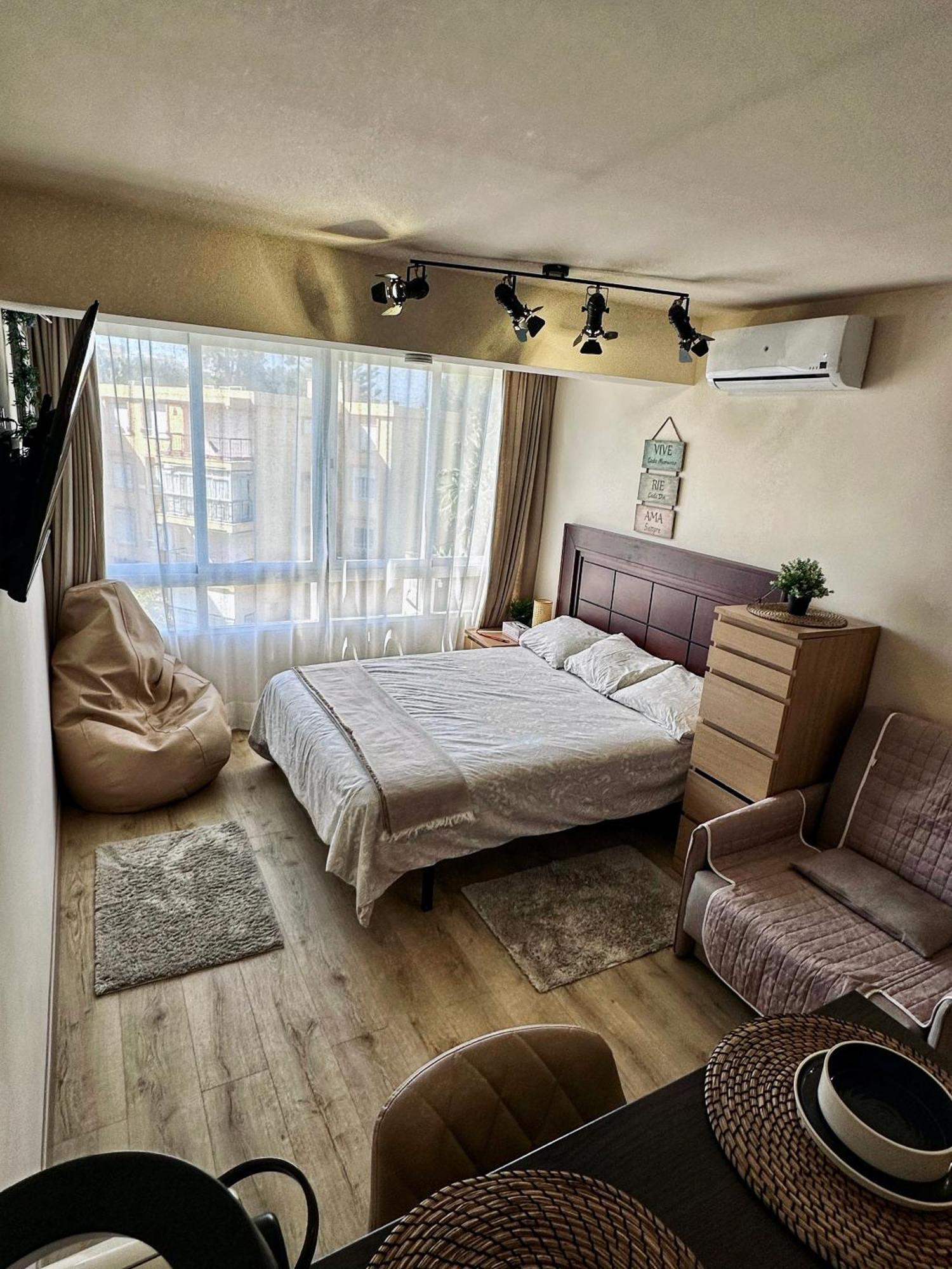 Lovely New Studio 77 エステポナ エクステリア 写真